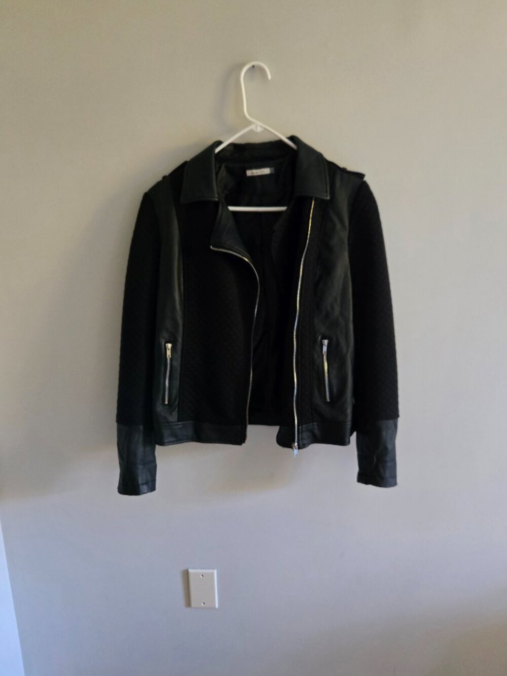 Rudsak Black Vegan Leather Quilted Jacket, Size M